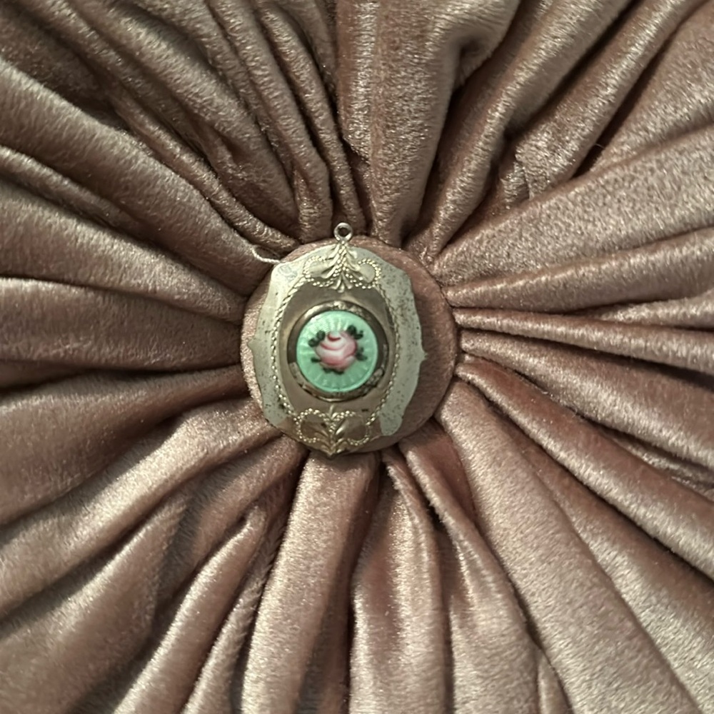 Vintage Sterling locket green Gilloche